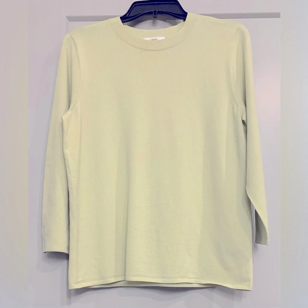 Vince Stretch Knit Sweater Light Green Size Large Minimalist Lightweight NWOT